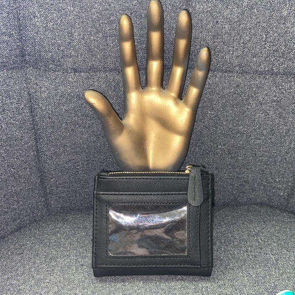 Steve Madden Women's French Smooth Black Wallet w/ Gold tone Embellishment - Picture 2 of 6